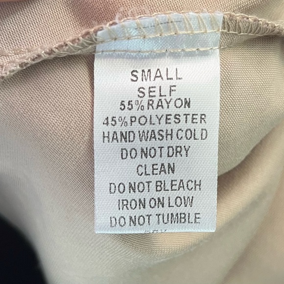 Davi & Dani Tan Double Breasted Blazer in Size Small a business essential - Picture 4 of 6